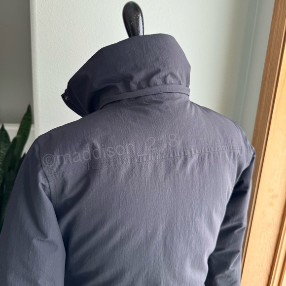 Patagonia City Storm Parka Black Small 700-fill Down Insulation Windproof S - Picture 10 of 15